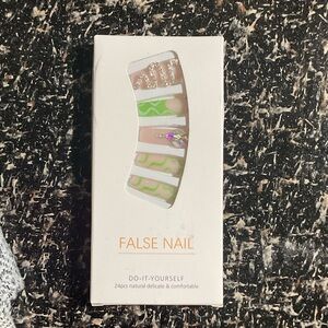 Green long coffin press ons